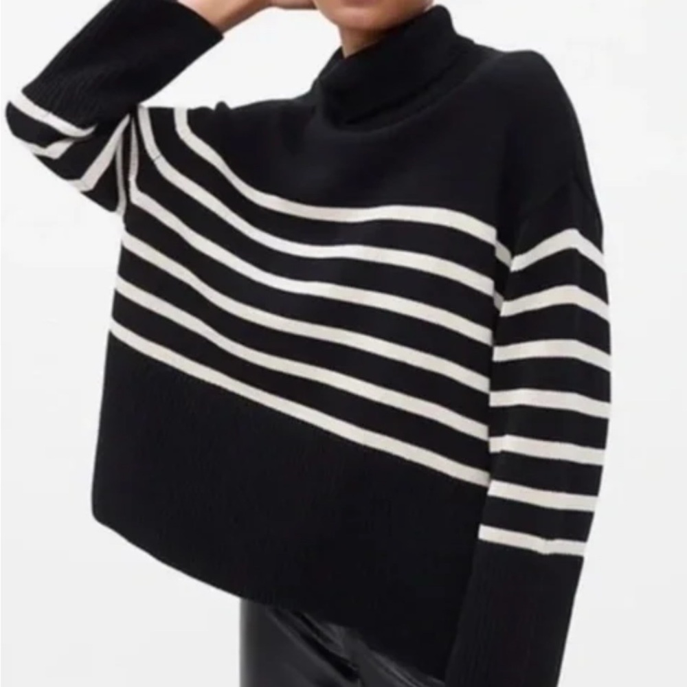 GAP Black and White Striped Cowl Neck Sweater